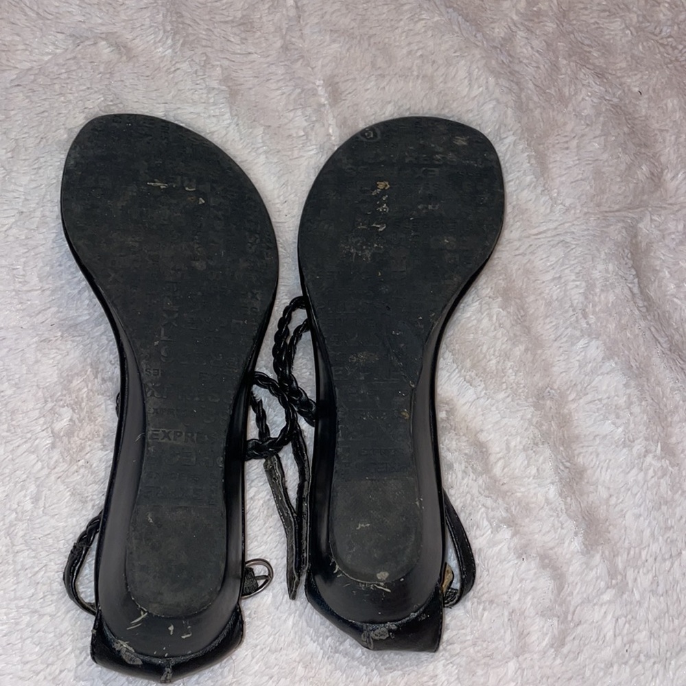 Express Sandals - Picture 5 of 5